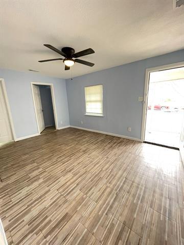 Building Photo - 3010 Modree Ave