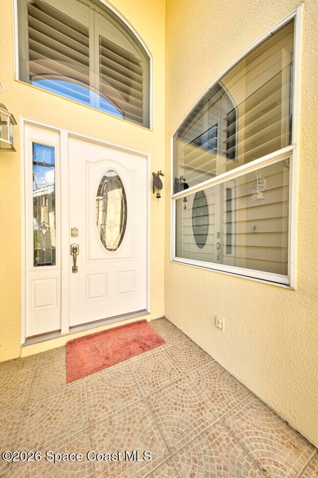 Building Photo - 1937 Golf Vista Blvd