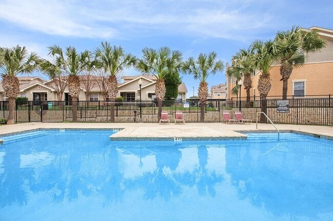 Building Photo - 5606 St David Ln