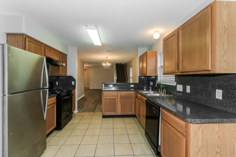 Building Photo - 14227 Noahs Landing Ln