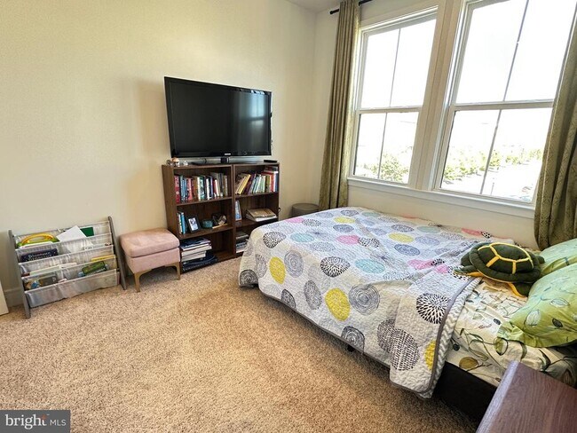Building Photo - 23115 Cottonwillow Sq