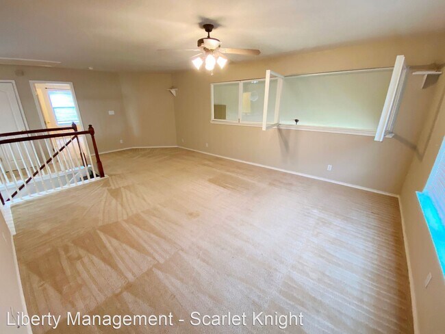 Building Photo - 4 br, 2.5 bath House - 5818 Bellaire Point