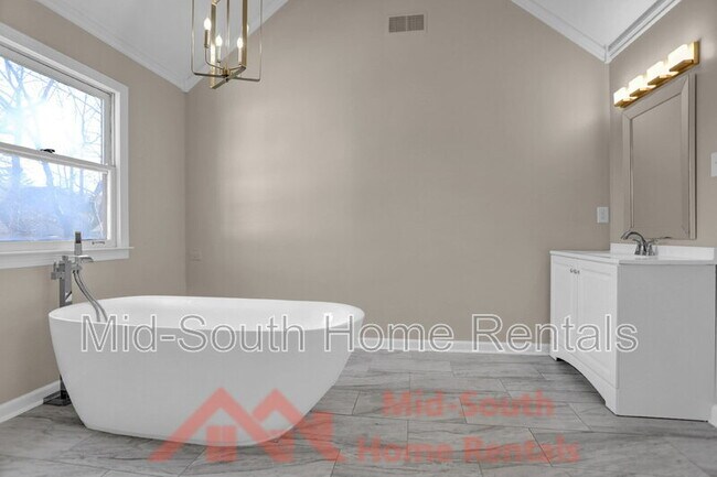 Building Photo - 2654 Fox Creek Dr