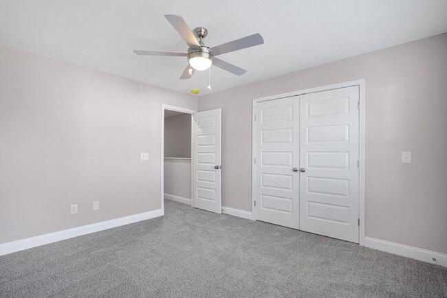 Building Photo - 36 Highland Blf Wy