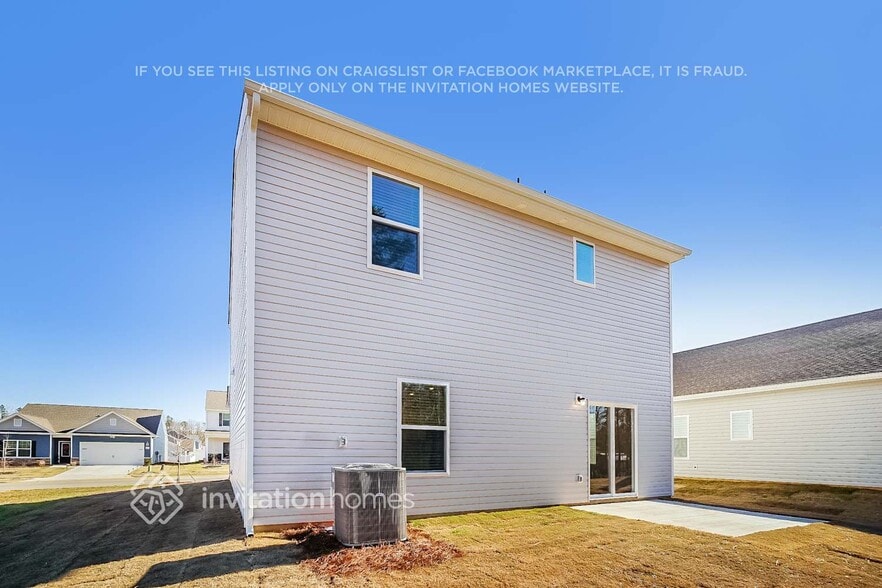 Building Photo - 3431 Saddlebred Dr