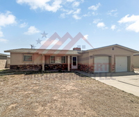 Building Photo - 3 bedroom 2 bathroom house for rent Carlsb...