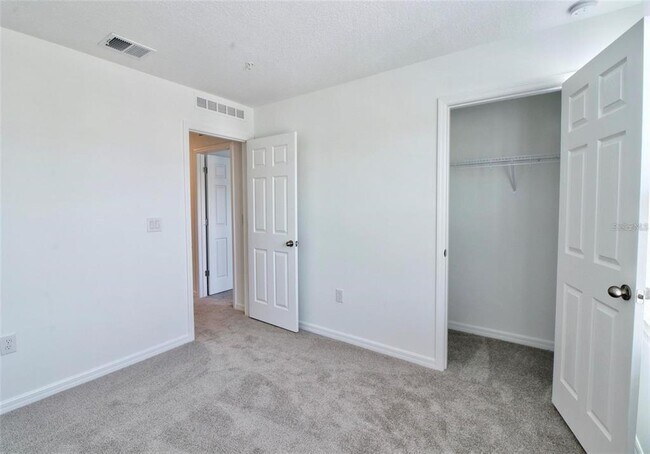 Building Photo - 9939 Randal Walk St