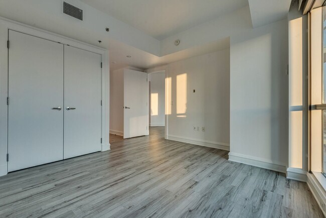 Building Photo - Sky Las Vegas - 2809