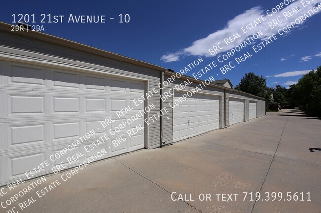 Building Photo - 1201 21st Ave