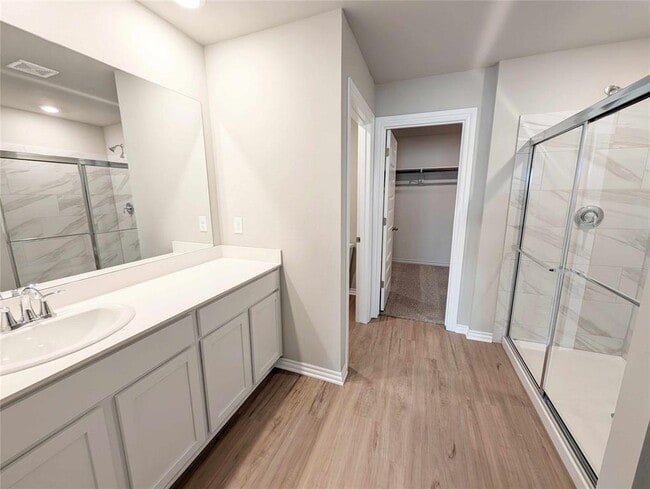 Building Photo - 2824 Firefly Dr