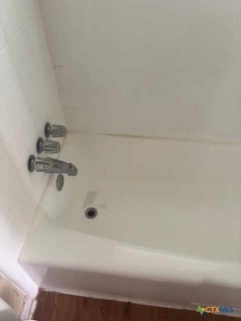 Building Photo - 612 Raymond St