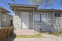 Building Photo - 2516 D St