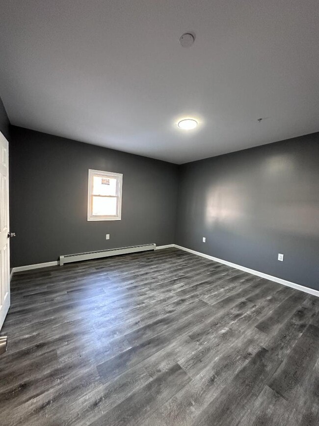 Building Photo - 153 Vine St