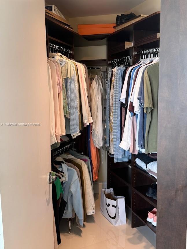 Building Photo - 18201 Collins Ave