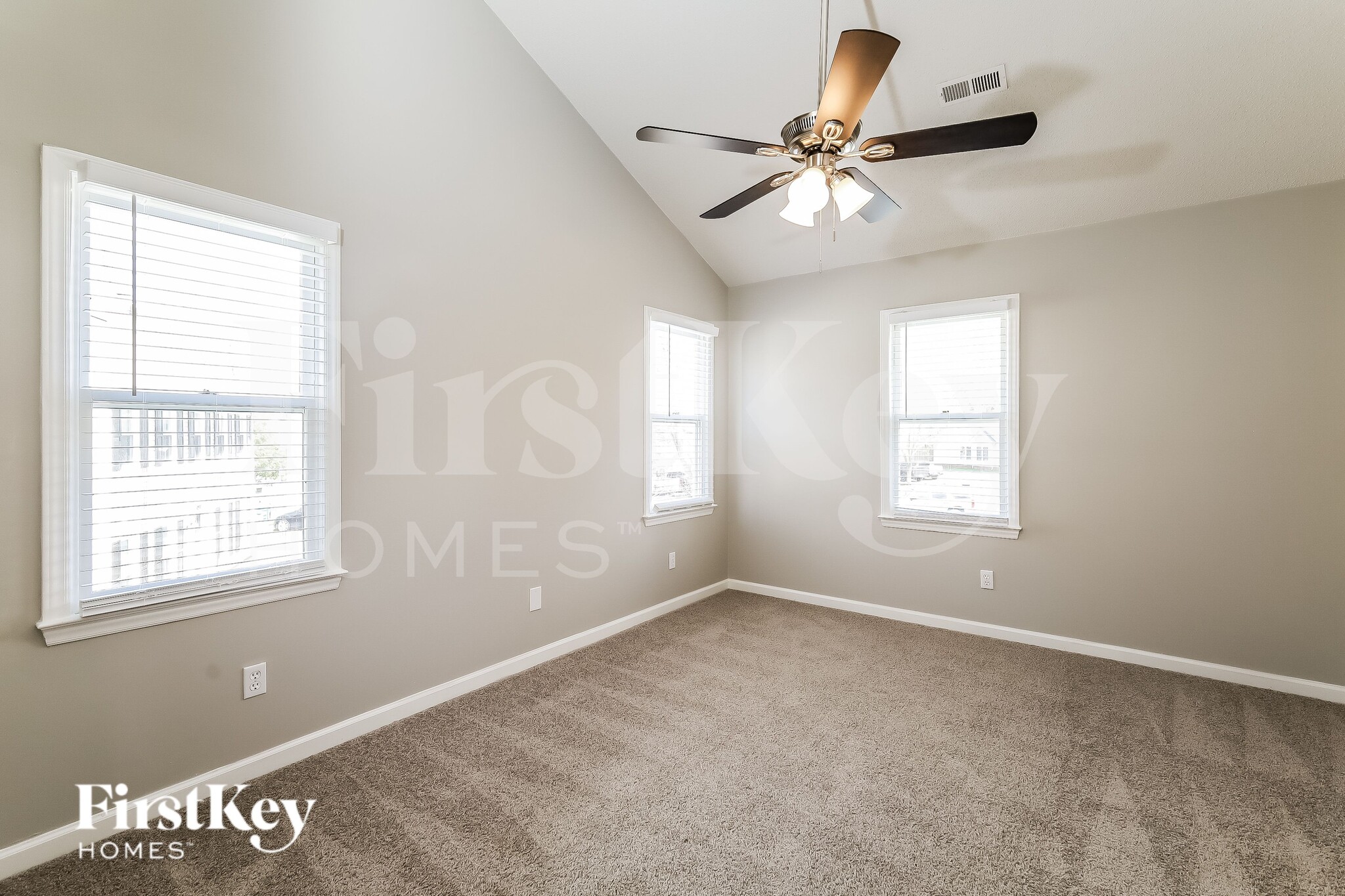 Building Photo - 4202 Hounds Run Dr