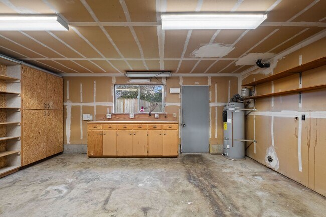 Building Photo - 3bd/1.75ba Mountlake Terrace Home