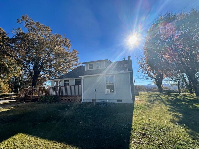 Building Photo - NEW RENTAL LISTING - NO HUD NO SECTION 8