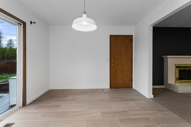 Building Photo - 11400 SW Terra Linda St