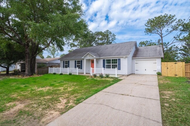Building Photo - 309 Green Oak Dr