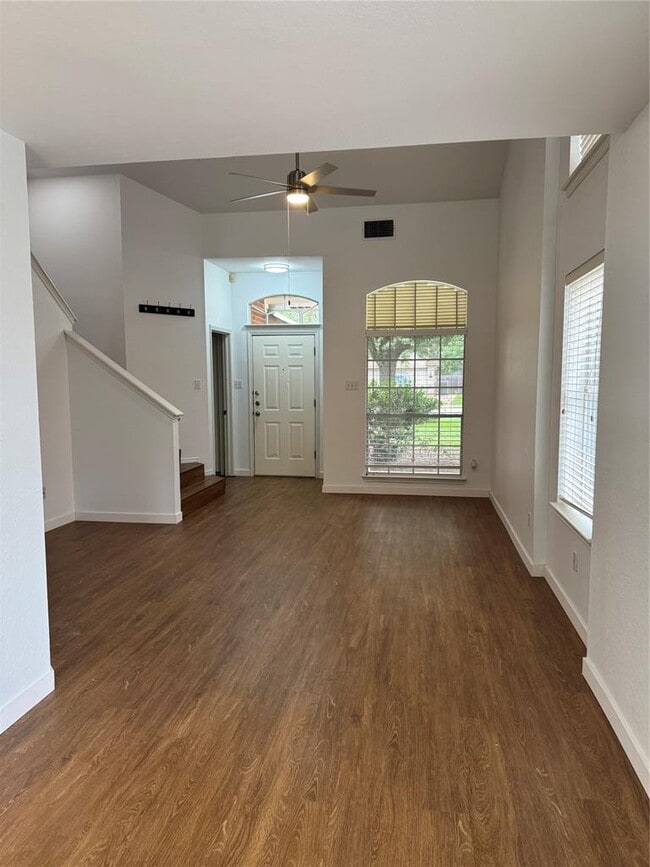 Building Photo - 8313 Osborne Dr