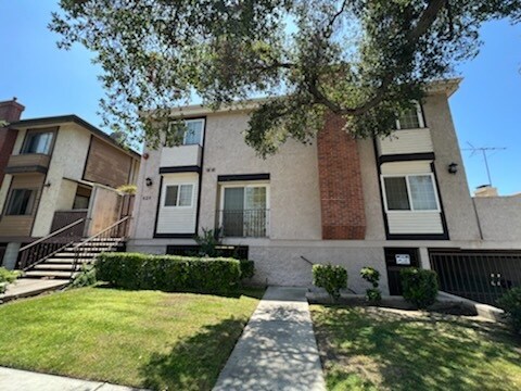Building Photo - 620 W Doran St