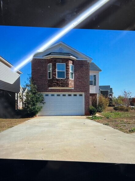 Building Photo - 4028 Haworth Pky