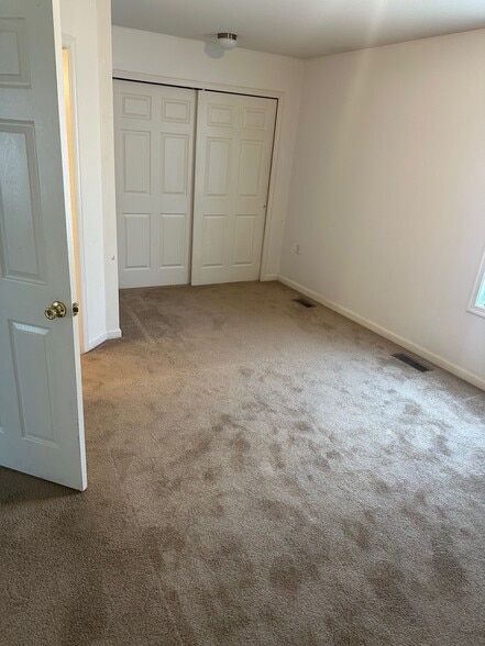 Building Photo - 91 Fuzzy Tail Dr