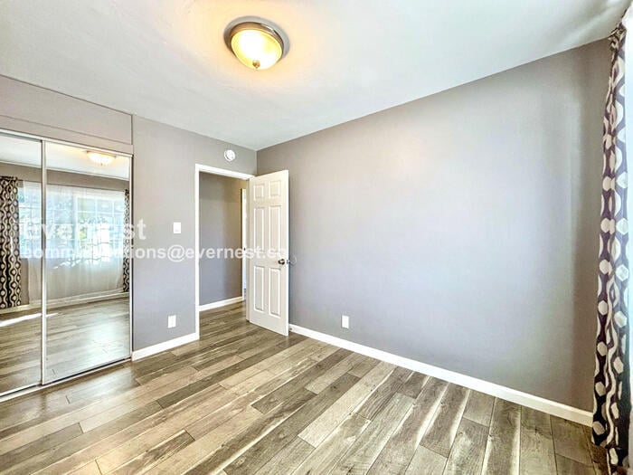 Building Photo - 2571 Judson St