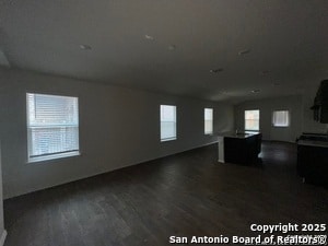 Building Photo - 324 Middle Grn Lp