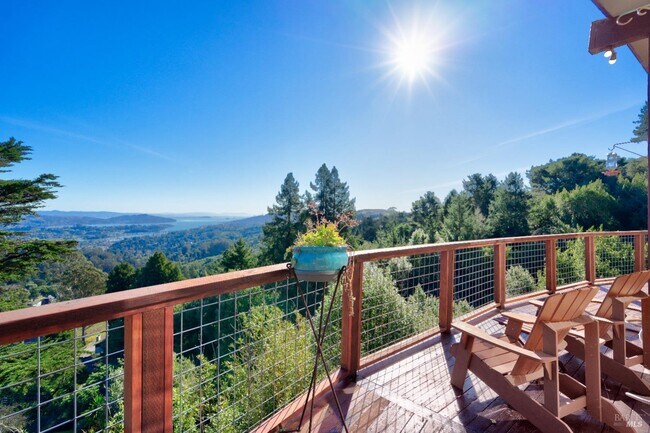 Building Photo - 80 Monte Cimas Ave