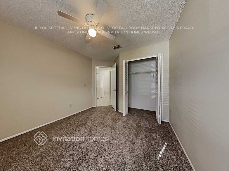 Building Photo - 3424 S St Lucie Dr