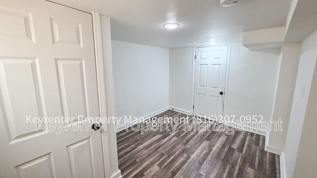 Building Photo - 7013 Bellefontaine Ave