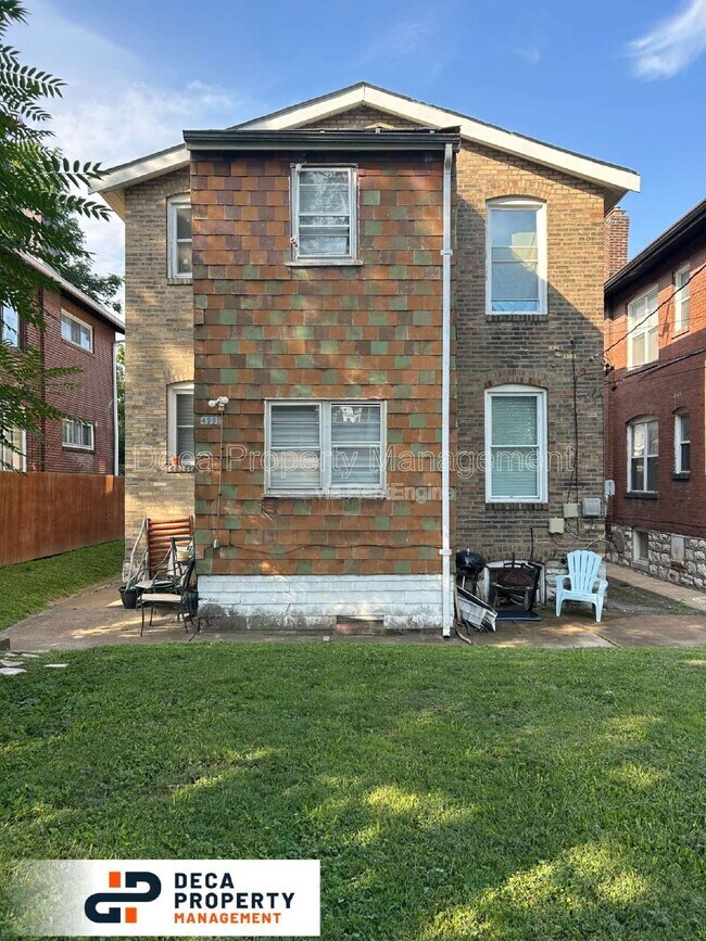 Building Photo - 4991 Quincy St