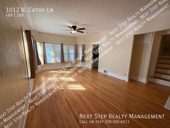 Building Photo - 1012 N Cathy Ln