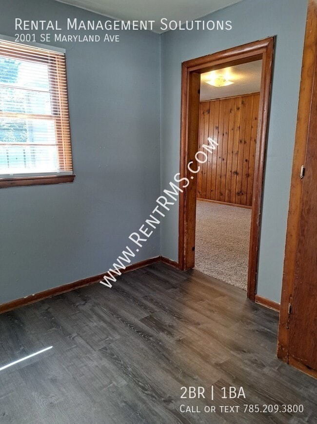 Building Photo - 2001 SE Maryland Ave