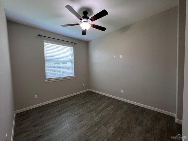 Building Photo - 5016 Escondido Pass