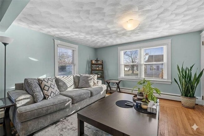 Building Photo - 5 Shippen Ave