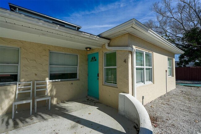 Building Photo - 115 145th Ave