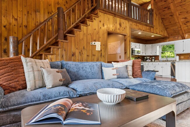 Building Photo - 181 Sugar Mountain Rd