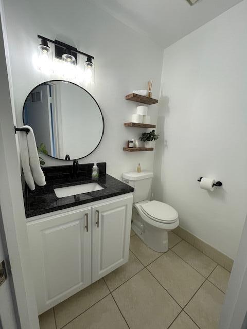 Building Photo - 3473 Carambola Cir S