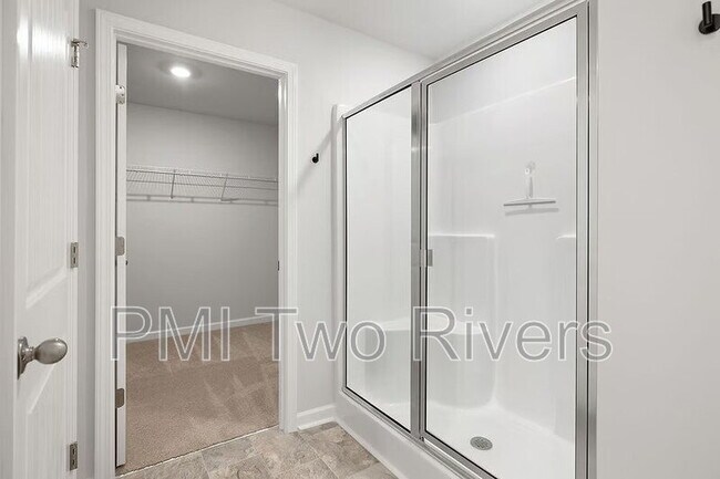 Building Photo - 5027 Benelli Dr