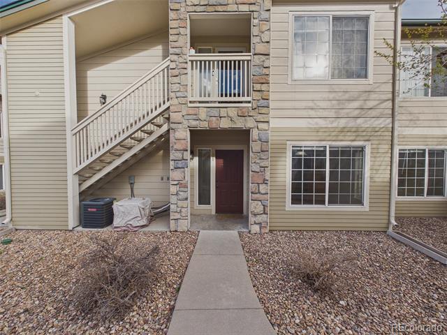 Building Photo - 9961 E Idaho Cir