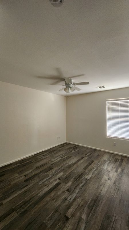 Building Photo - 42553 W Michaels Dr
