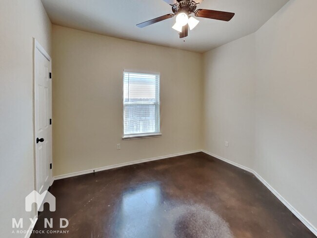 Building Photo - 209 Ragsdale Way