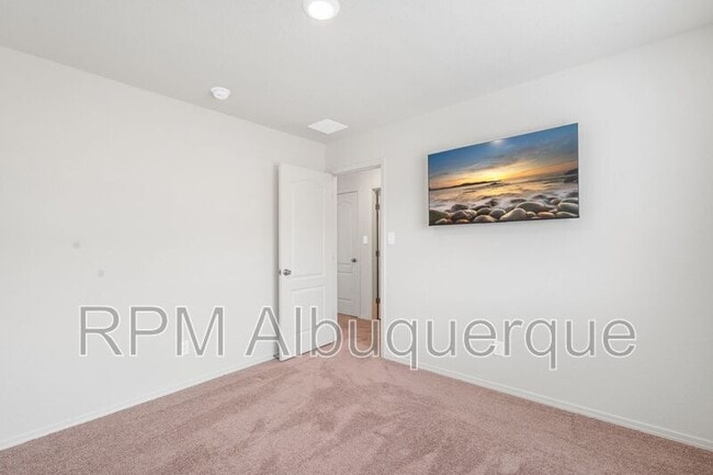 Building Photo - 3884 Hernandez St SW