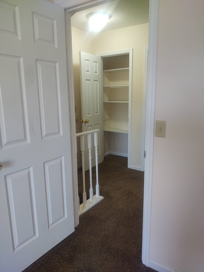 Linen closet - 251 Knight Dr