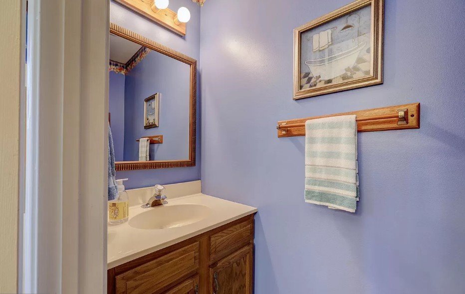 Building Photo - 48 Shelly Ln