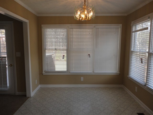 Building Photo - 2822 Quince Ln NW