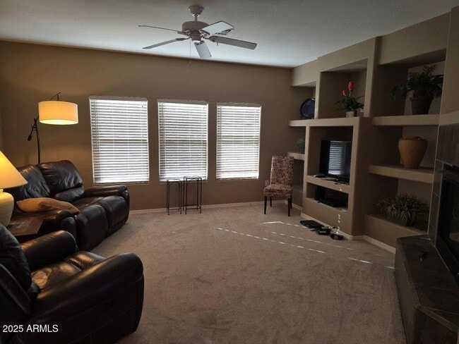 Building Photo - 16800 E El Lago Blvd