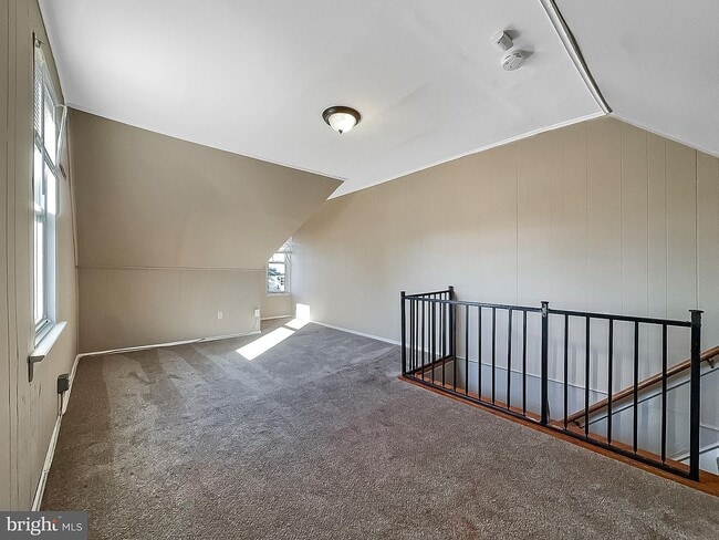 Building Photo - 507 N 2nd St